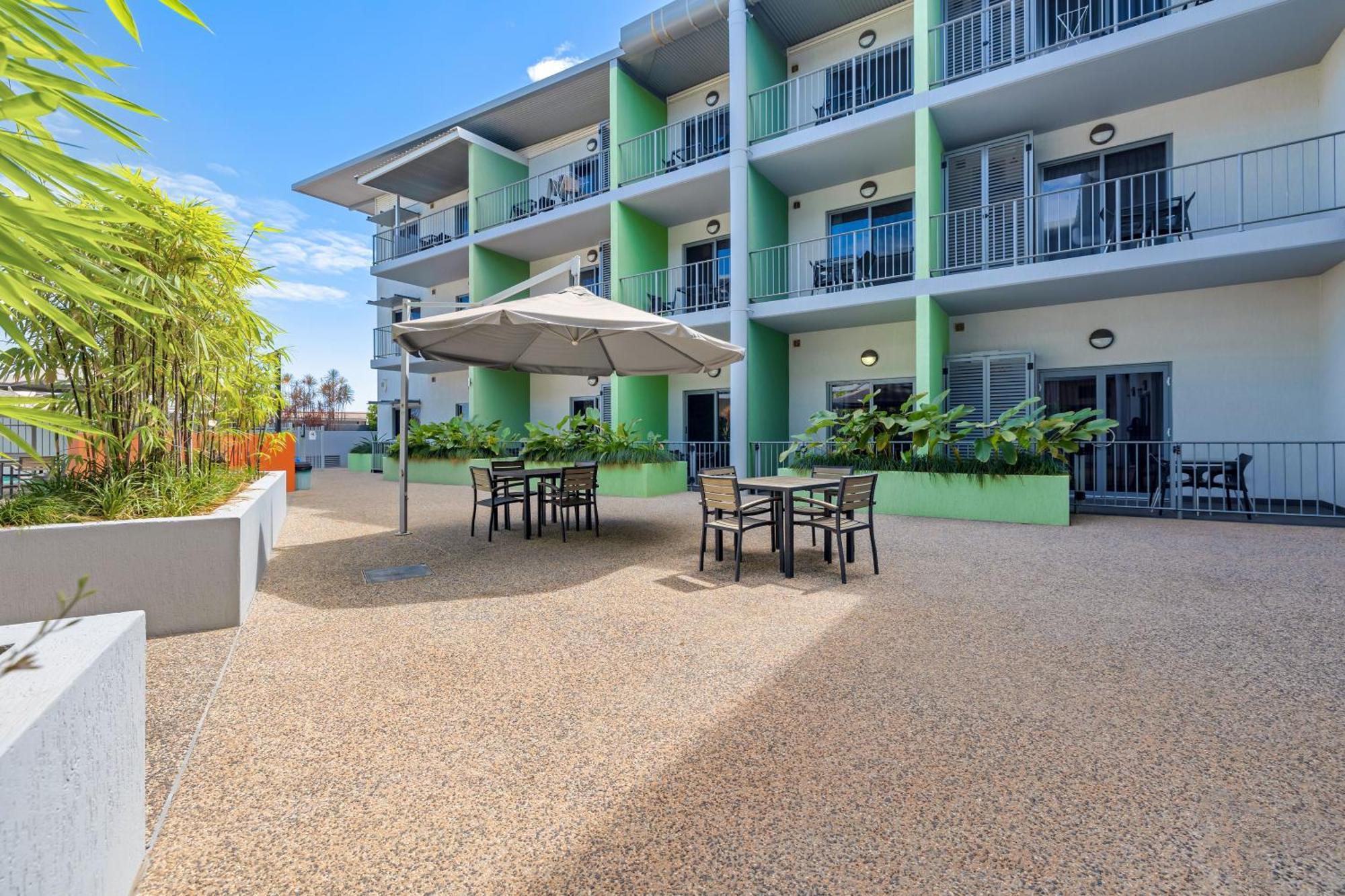 Hudson Berrimah Aparthotel Darwin Exteriör bild