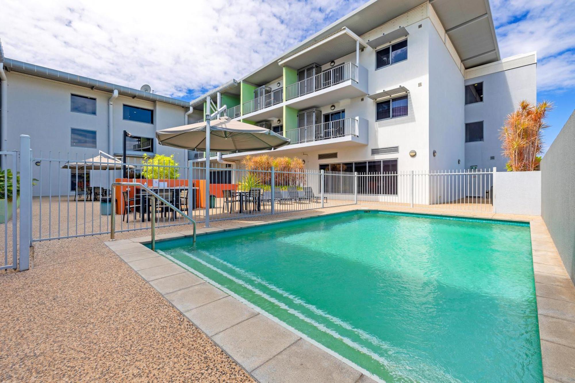 Hudson Berrimah Aparthotel Darwin Exteriör bild